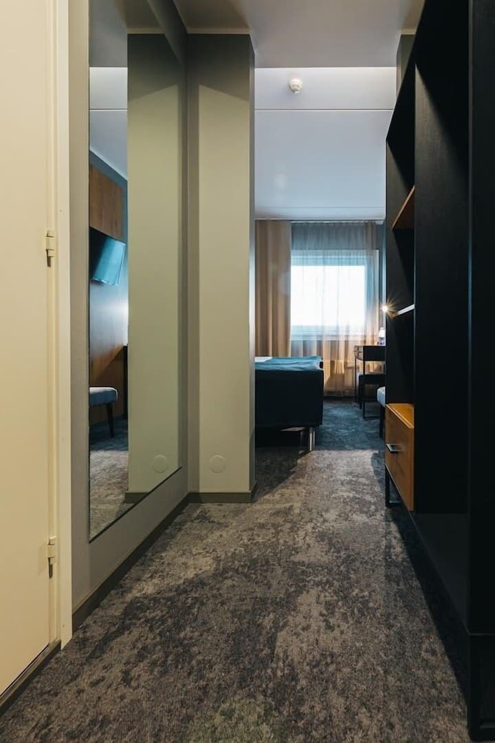 Go Hotel Shnelli