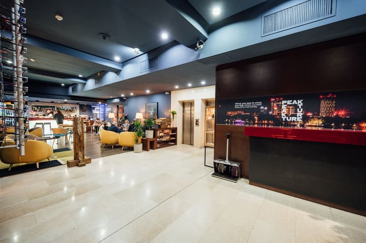 PeakTure Hotel Bucharest