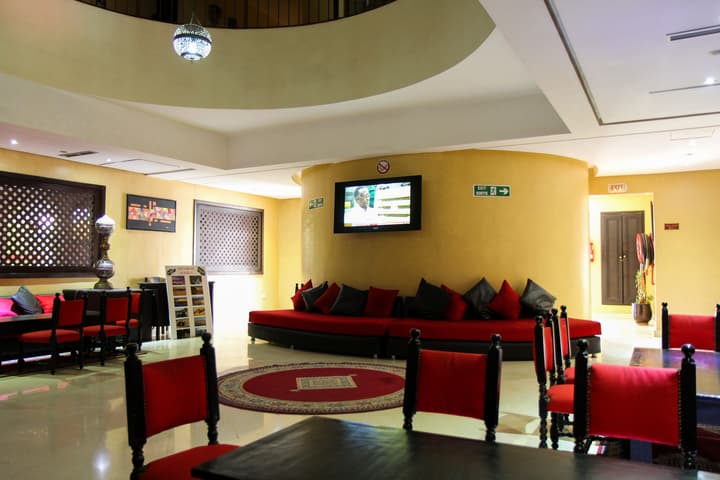 New Farah Hotel