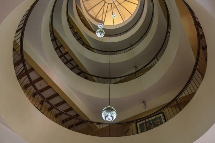 New Farah Hotel