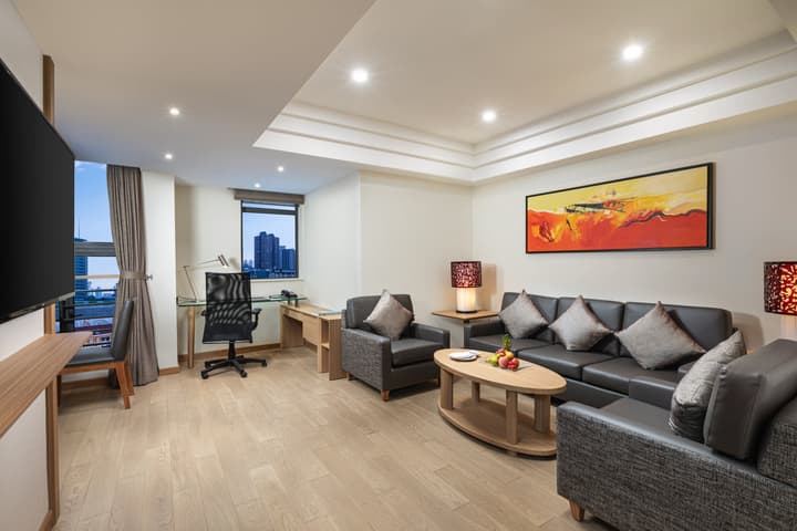 Holiday Inn Shanghai Hongqiao Central by IHG