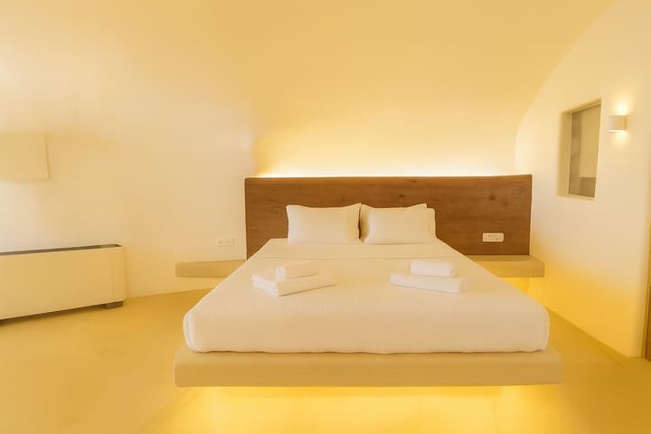 Chic Hotel Santorini