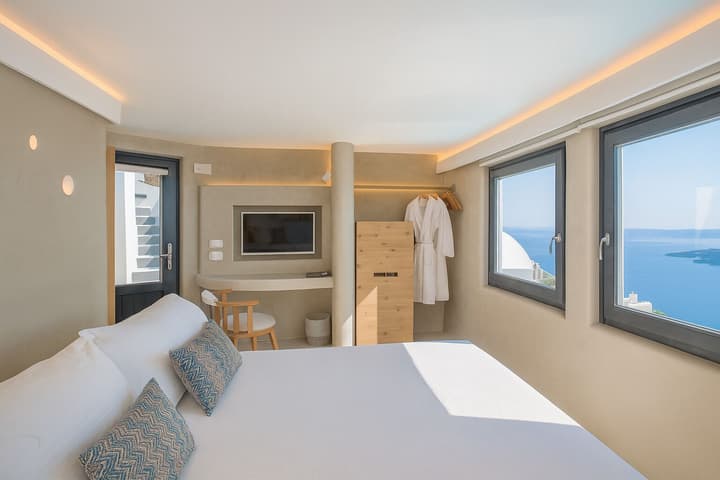 Chic Hotel Santorini