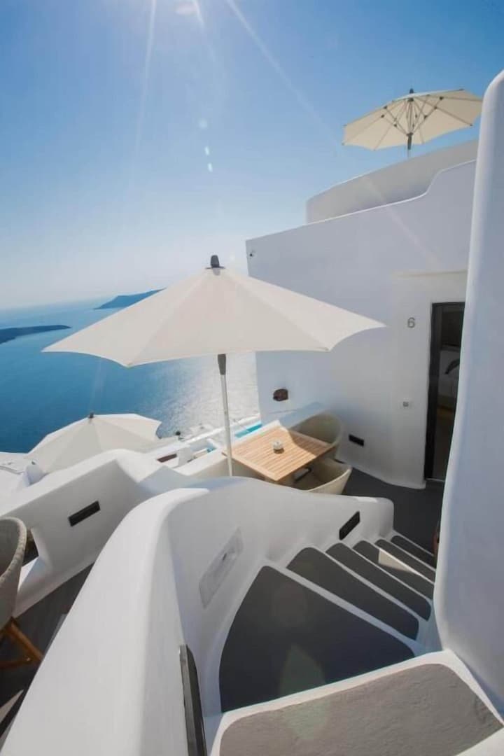 Chic Hotel Santorini