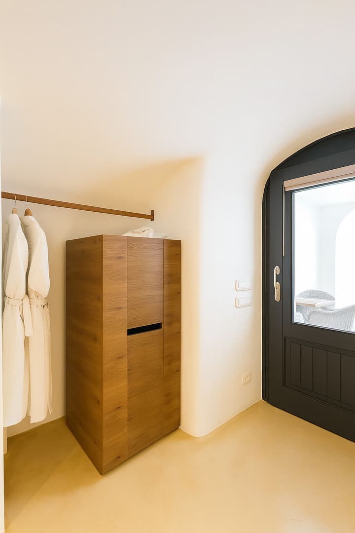 Chic Hotel Santorini