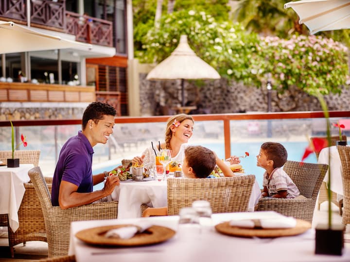 Iloha Seaview Hotel
