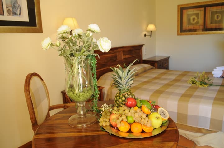 La Figuerola Hotel & Restaurant