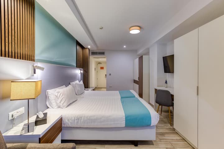 Solana Hotel & Spa