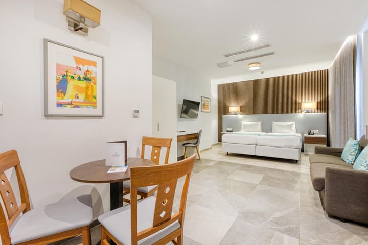 Solana Hotel & Spa