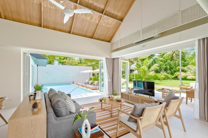 Twin Lotus Resort and Spa (Adult Only / November to April)