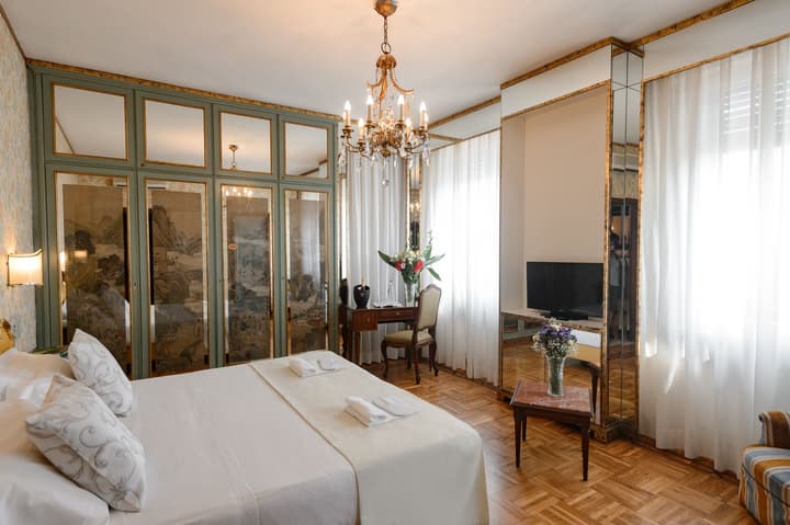 Hotel Continental