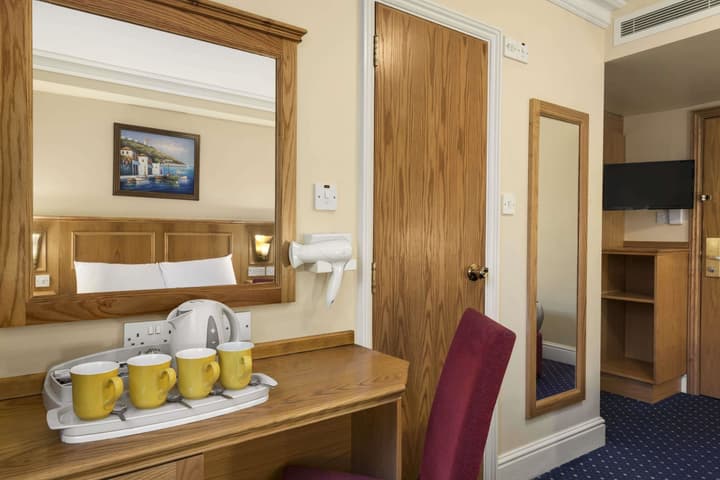 Days Inn by Wyndham London Hyde Park