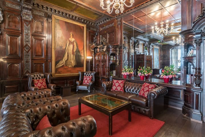 Grand Royale Hyde Park
