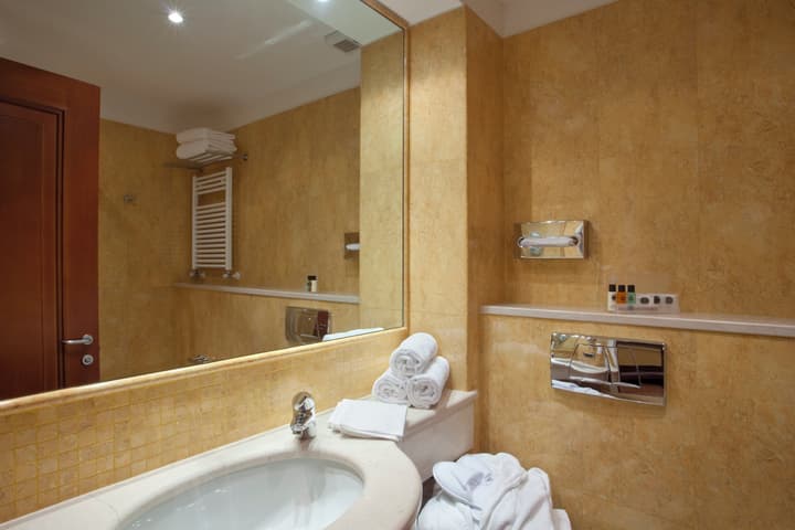 Holiday Inn Cagliari by IHG