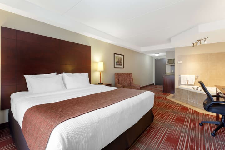 Best Western Plus Muskoka Inn
