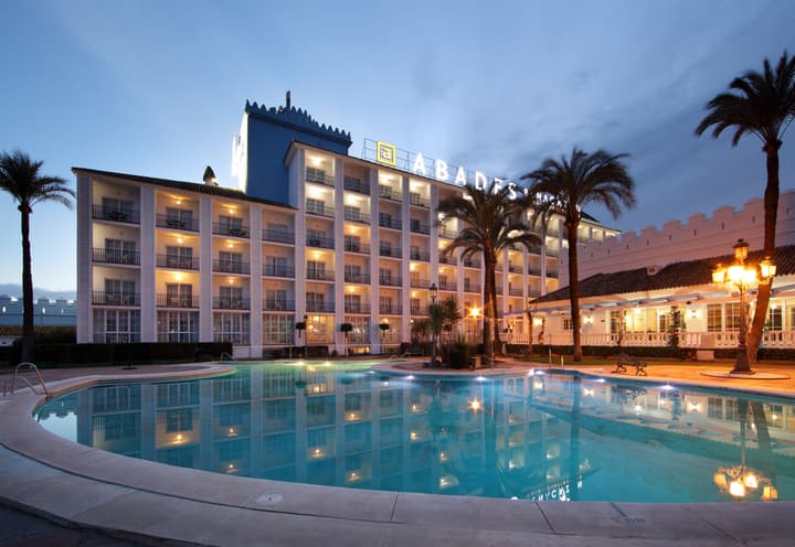 Hotel Abades Benacazón