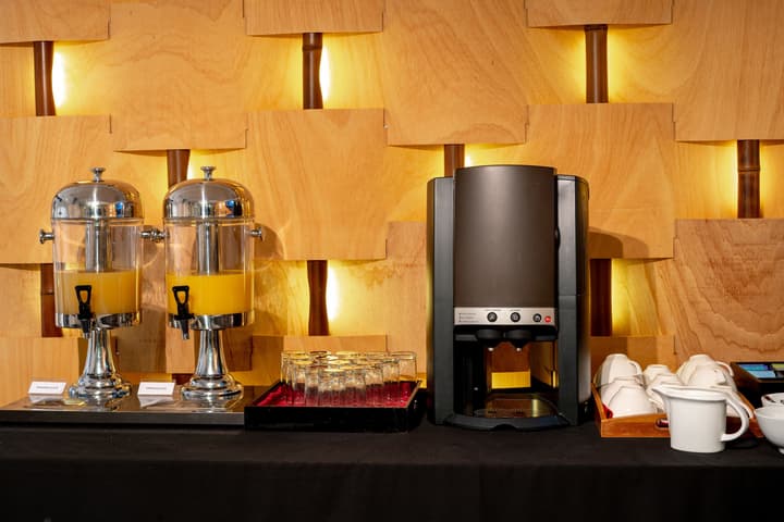 The Quadrant Hotel & Suites