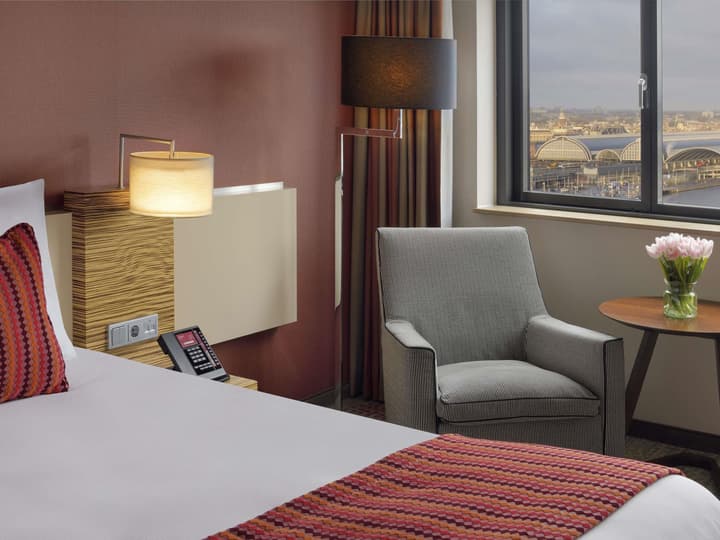 Mövenpick Hotel Amsterdam City Centre