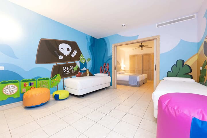 Gran Tagoro Family & Fun Playa Blanca