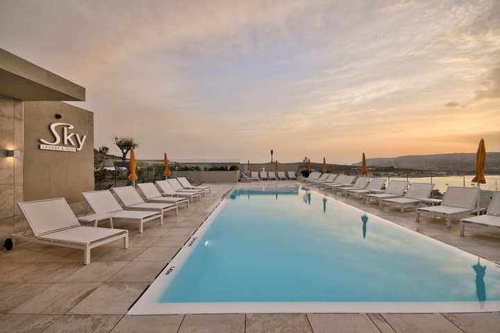 Luna Holiday Complex