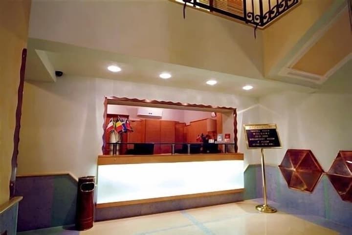 Hotel Eden