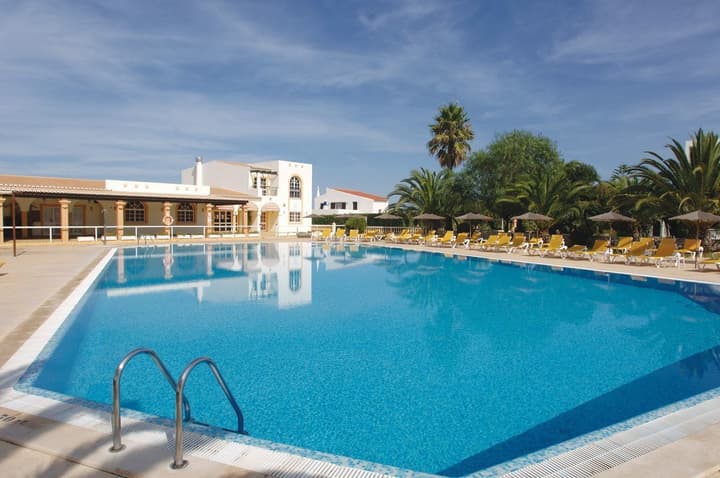 Colina Village