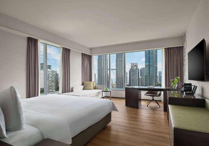 Traders Hotel Kuala Lumpur
