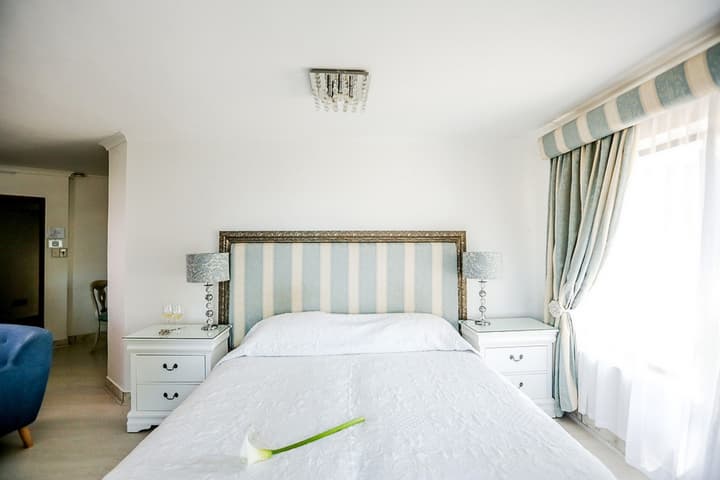 Misty Waves Boutique Hotel