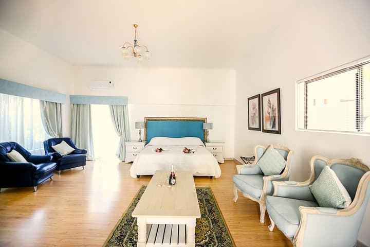 Misty Waves Boutique Hotel