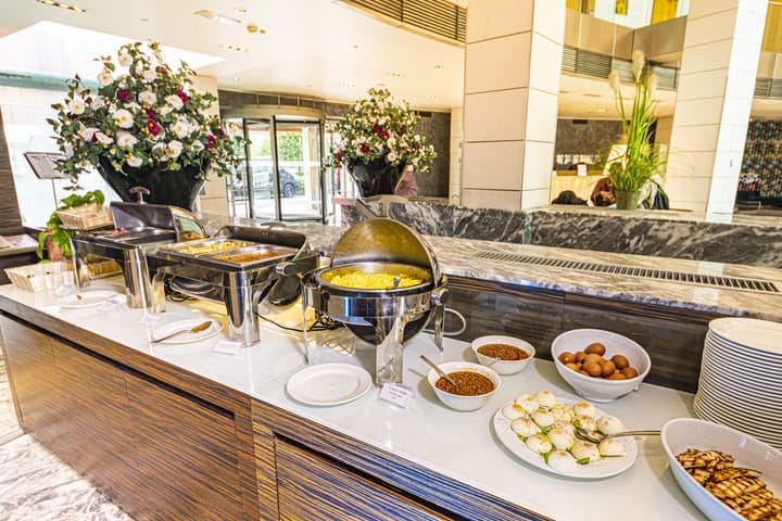 Antony Palace Hotel