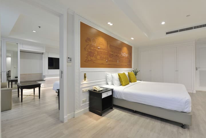 Centre Point Plus Hotel Silom