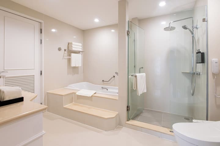 Centre Point Plus Hotel Silom