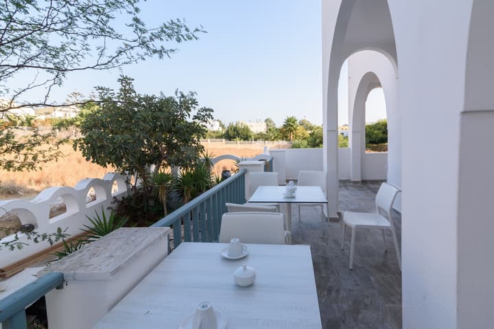 Iris Boutique Hotel