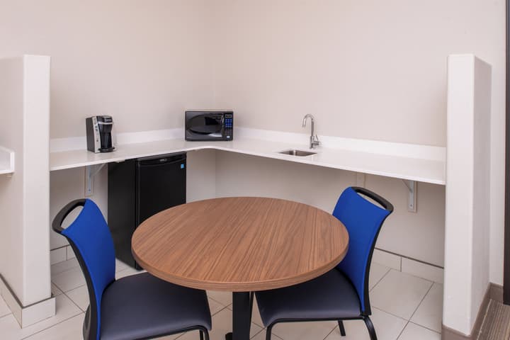 Holiday Inn Express & Suites Gunnison by IHG