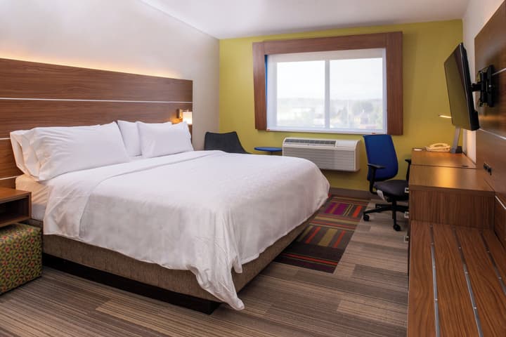 Holiday Inn Express & Suites Gunnison by IHG