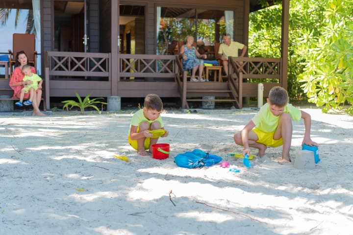 Royal Island Resort & Spa