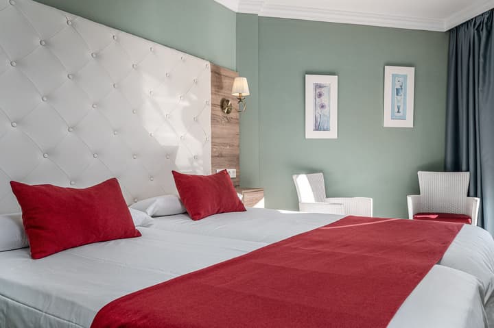 Hotel Los Arcos