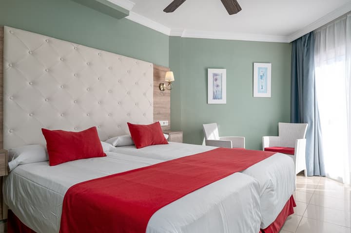 Hotel Los Arcos