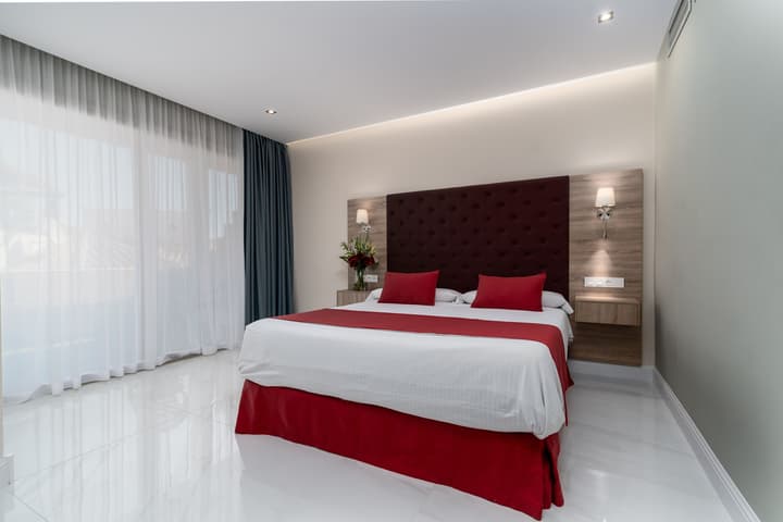 Hotel Los Arcos