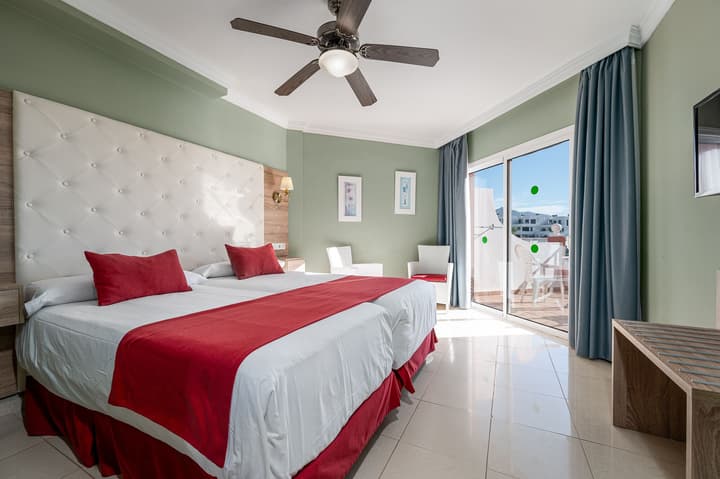 Hotel Los Arcos