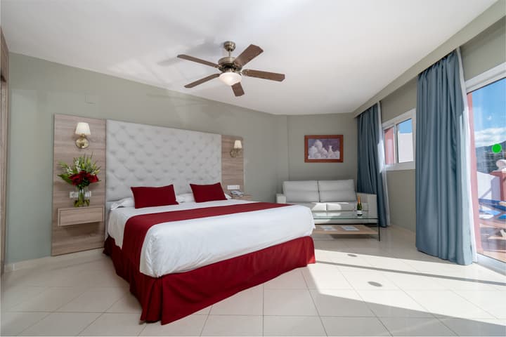 Hotel Los Arcos
