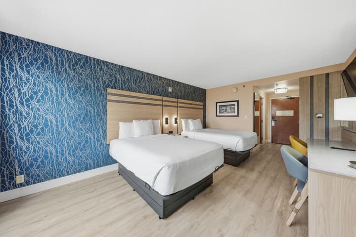 Hotel Executive Suites Newark Liberty Int'l Airport Carteret (EWR)