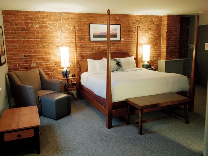 Lancaster Arts Hotel