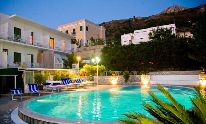 Hotel Carmencita