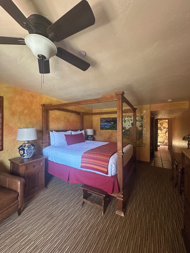 Avila La Fonda Hotel