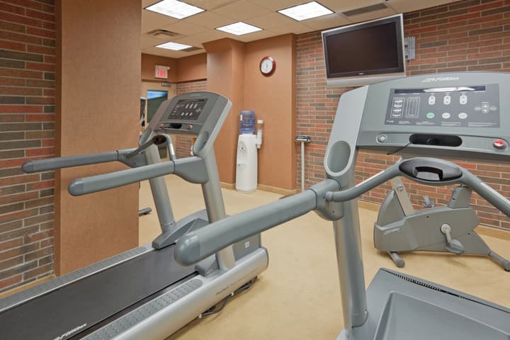 Holiday Inn Niagara Falls - By The Falls by IHG