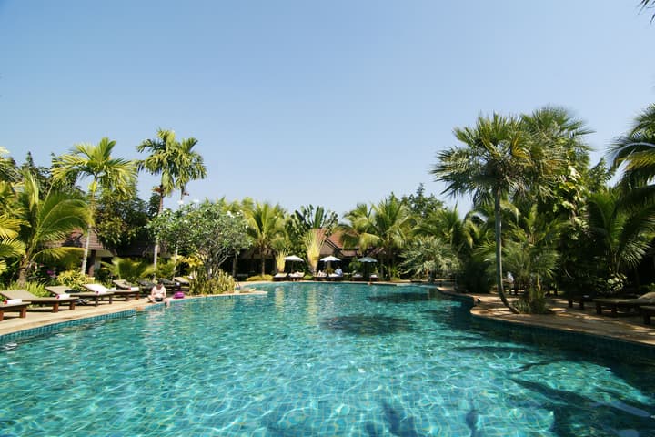 Laluna Hotel & Resort