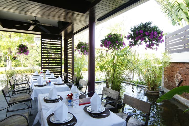 Laluna Hotel & Resort