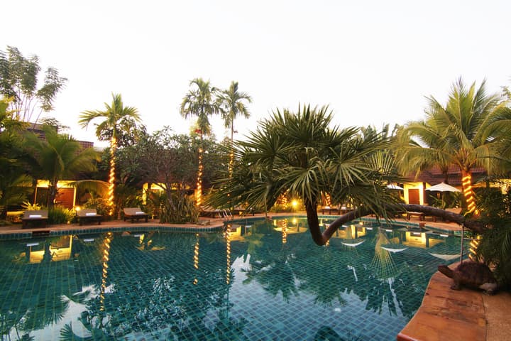 Laluna Hotel & Resort