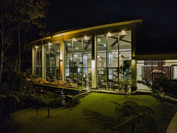 Hotel Lomas del Volcán